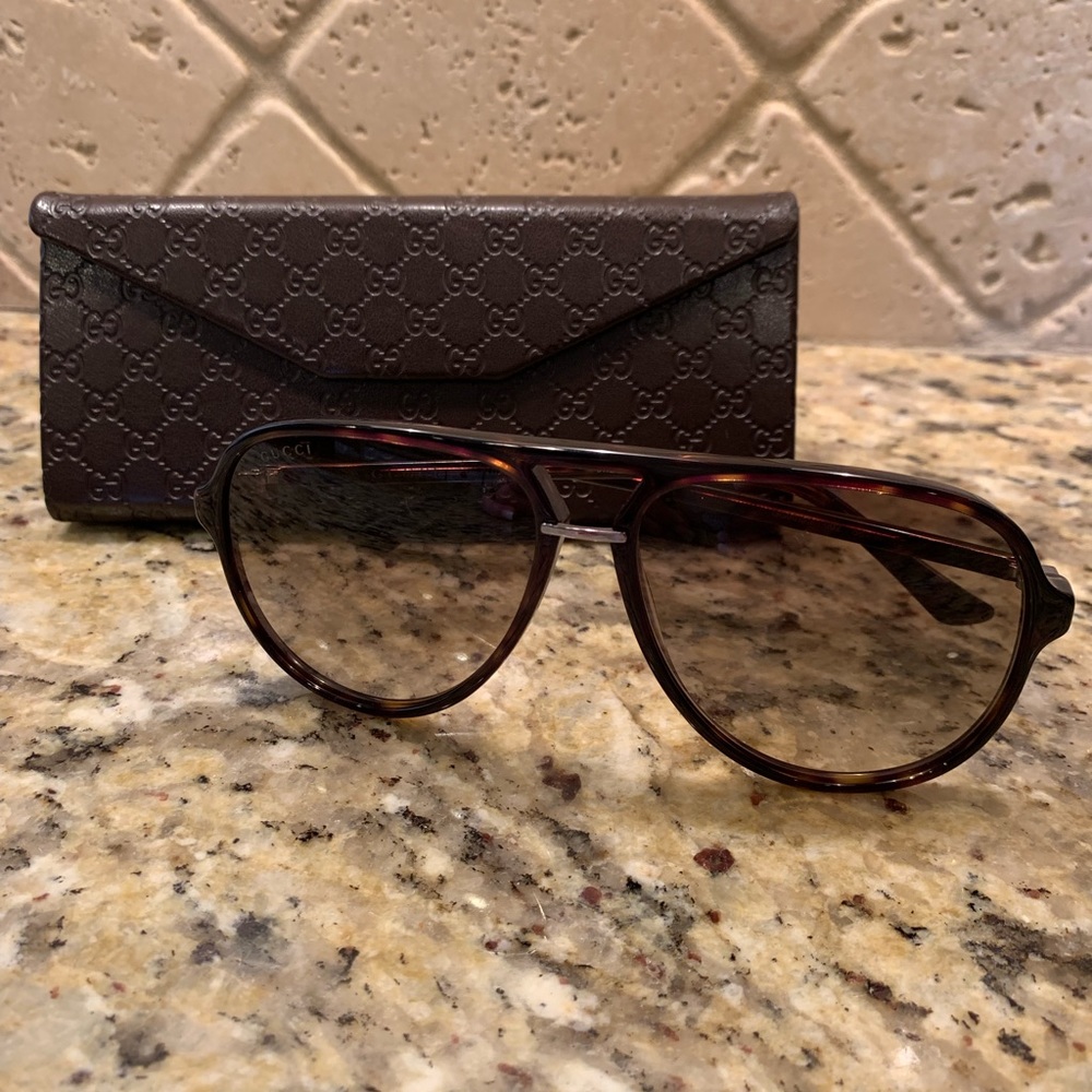 Gucci Aviator sunglasses